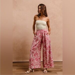 NWOT-BIBI Floral Wide Leg Pants Size small